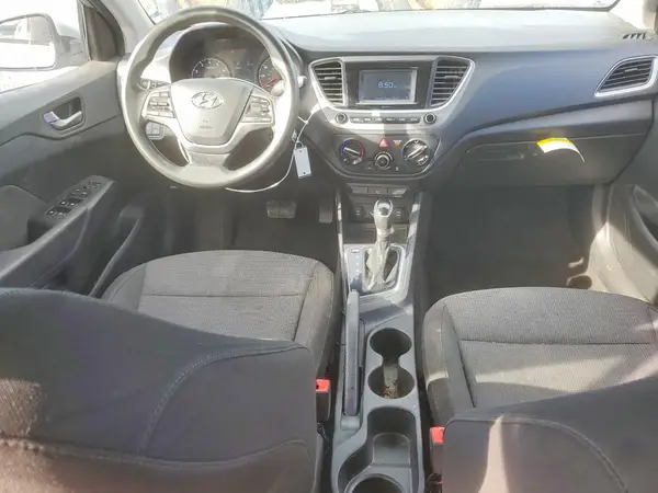 3KPC24A37JE025459 2018 HYUNDAI ACCENT - Image 8