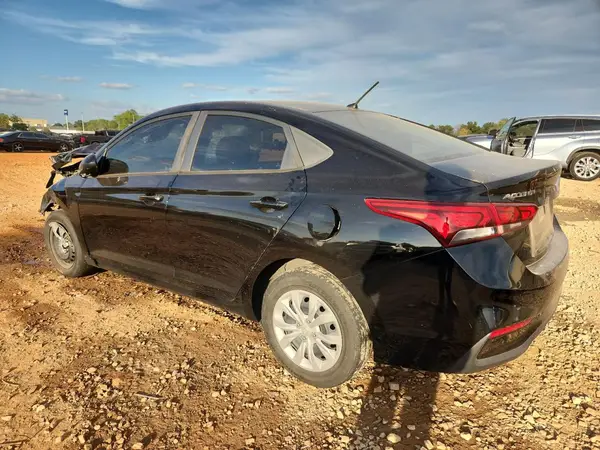 3KPC24A37JE025719 2018 HYUNDAI ACCENT - Image 2