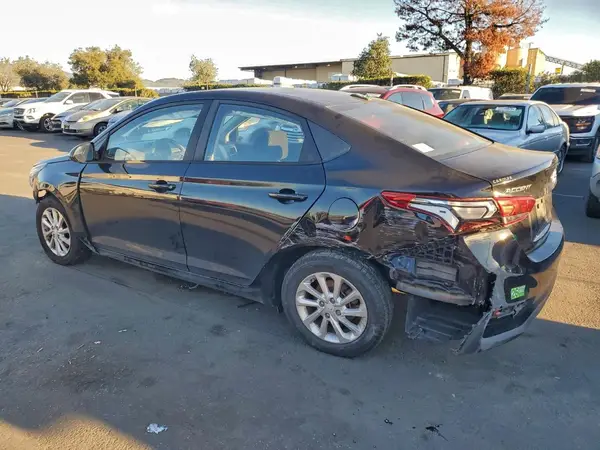 3KPC24A37JE028524 2018 HYUNDAI ACCENT - Image 2