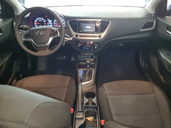 3KPC24A37JE031388 2018 HYUNDAI ACCENT - Image 8