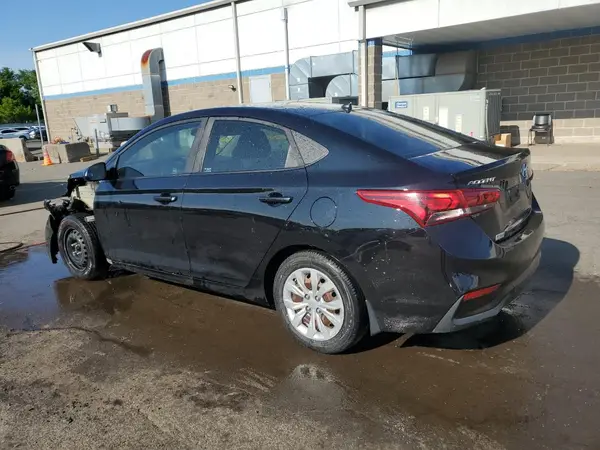 3KPC24A37JE031682 2018 HYUNDAI ACCENT - Image 2