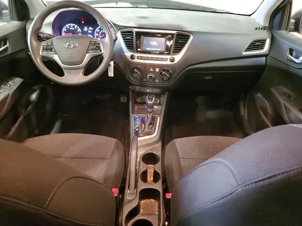 3KPC24A37JE033464 2018 HYUNDAI ACCENT - Image 8