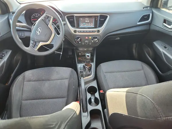 3KPC24A37JE034405 2018 HYUNDAI ACCENT - Image 8