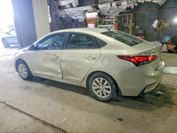 3KPC24A37JE034565 2018 HYUNDAI ACCENT - Image 2