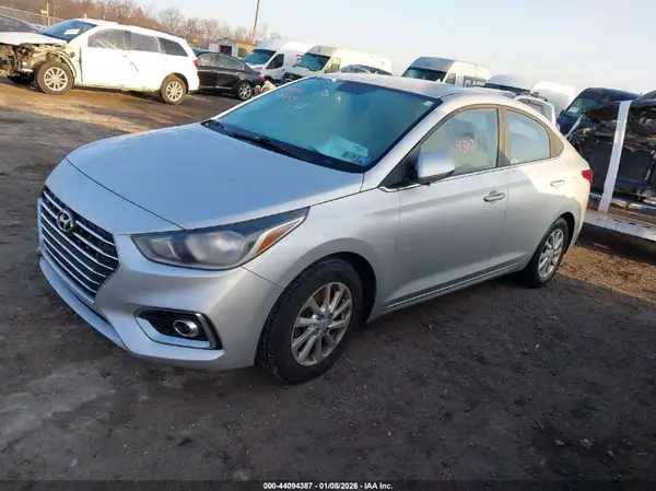 3KPC24A37KE040464 2019 HYUNDAI ACCENT - Image 2