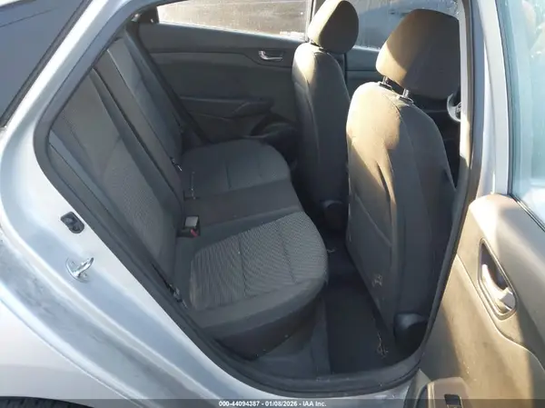 3KPC24A37KE040464 2019 HYUNDAI ACCENT - Image 8