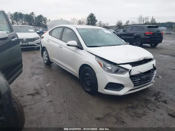 3KPC24A37KE041226 2019 HYUNDAI ACCENT - Image 1
