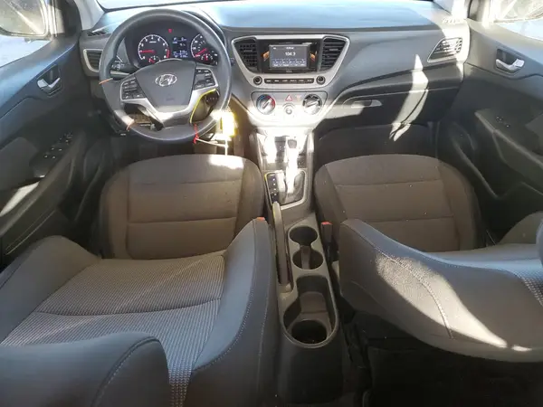 3KPC24A37KE041744 2019 HYUNDAI ACCENT - Image 8