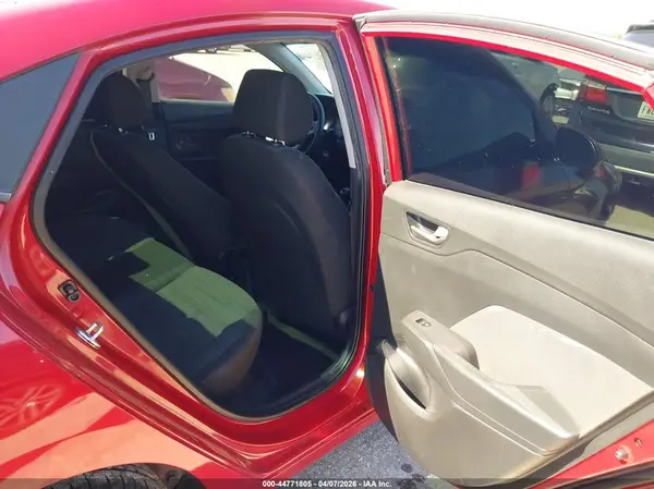 3KPC24A37KE042733 2019 HYUNDAI ACCENT - Image 8
