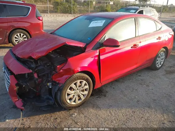 3KPC24A37KE042988 2019 HYUNDAI ACCENT - Image 2