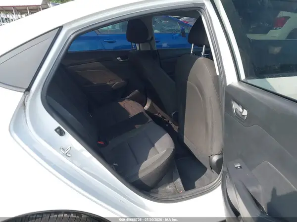 3KPC24A37KE044188 2019 HYUNDAI ACCENT - Image 8