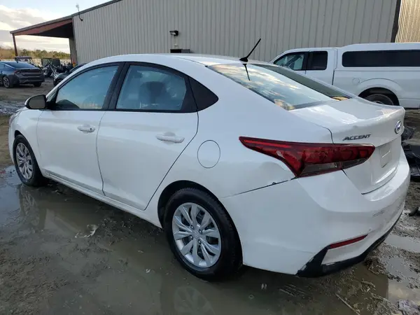 3KPC24A37KE047365 2019 HYUNDAI ACCENT - Image 2