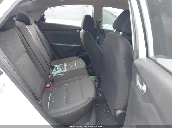 3KPC24A37KE052114 2019 HYUNDAI ACCENT - Image 8