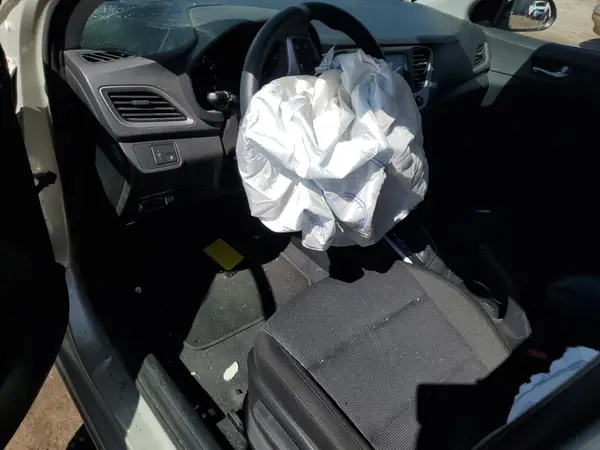 3KPC24A37KE055238 2019 HYUNDAI ACCENT - Image 8