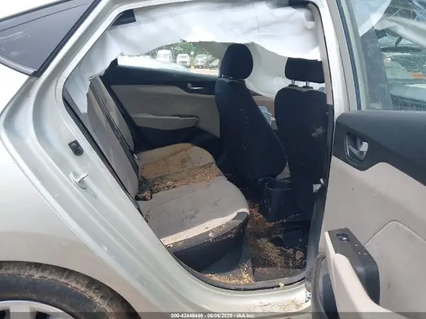 3KPC24A37KE055627 2019 HYUNDAI ACCENT - Image 8