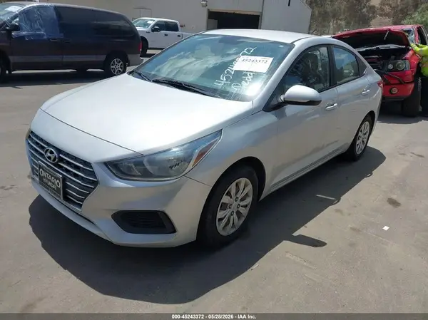 3KPC24A37KE060147 2019 HYUNDAI ACCENT - Image 2