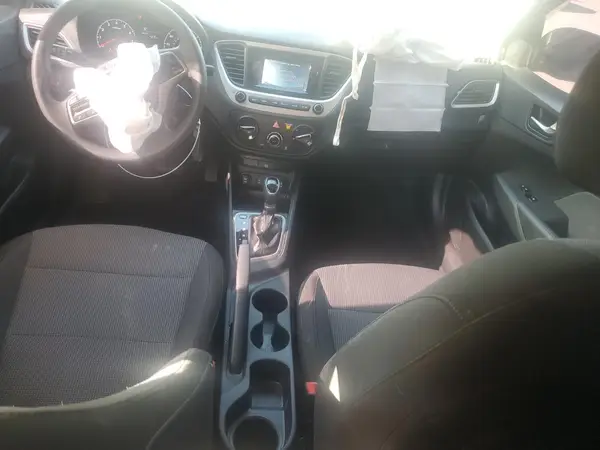 3KPC24A37KE062089 2019 HYUNDAI ACCENT - Image 8