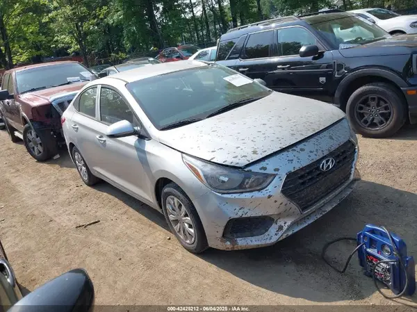 3KPC24A37KE064795 2019 HYUNDAI ACCENT - Image 1