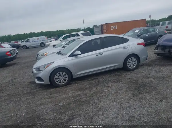 3KPC24A37KE064876 2019 HYUNDAI ACCENT - Image 2