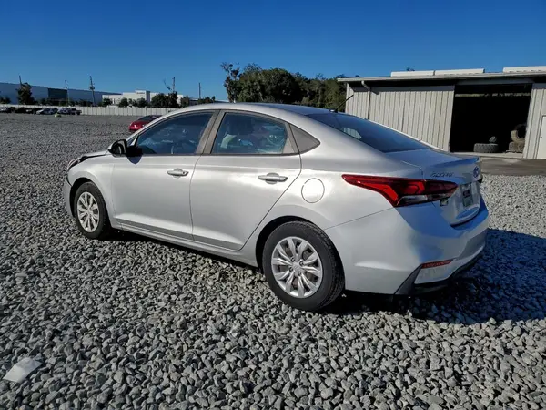 3KPC24A37KE065302 2019 HYUNDAI ACCENT - Image 2