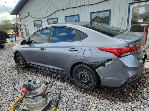 3KPC24A37KE069107 2019 HYUNDAI ACCENT - Image 2