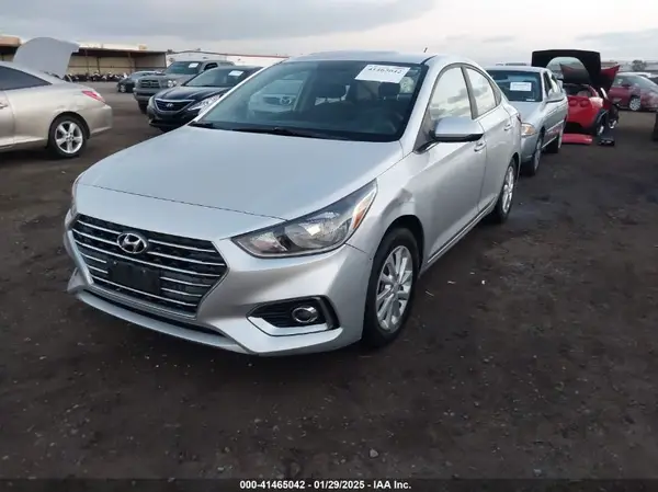 3KPC24A37KE069625 2019 HYUNDAI ACCENT - Image 2