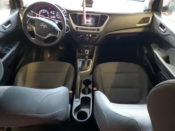 3KPC24A37KE069950 2019 HYUNDAI ACCENT - Image 8