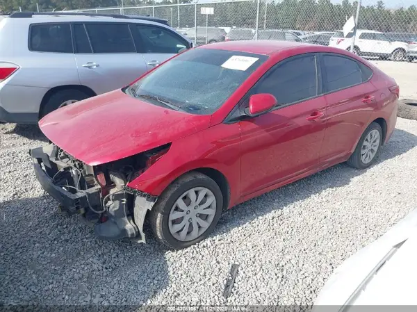 3KPC24A37KE070550 2019 HYUNDAI ACCENT - Image 2