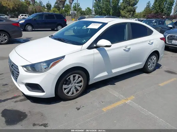 3KPC24A37KE071892 2019 HYUNDAI ACCENT - Image 2