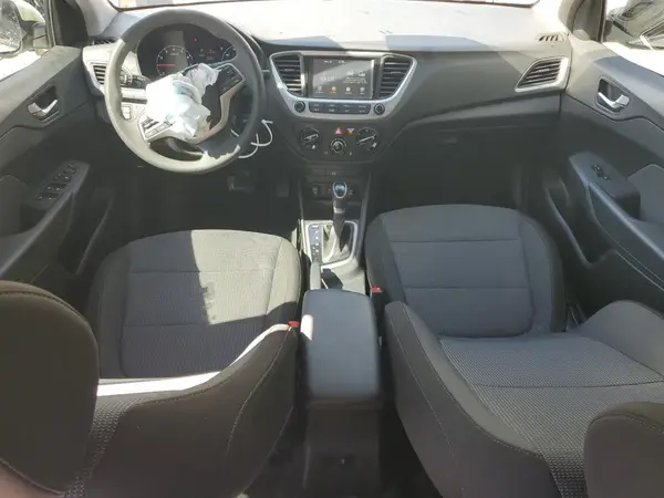 3KPC24A37KE072797 2019 HYUNDAI ACCENT - Image 8