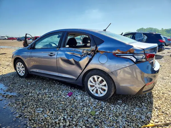 3KPC24A37KE075554 2019 HYUNDAI ACCENT - Image 2