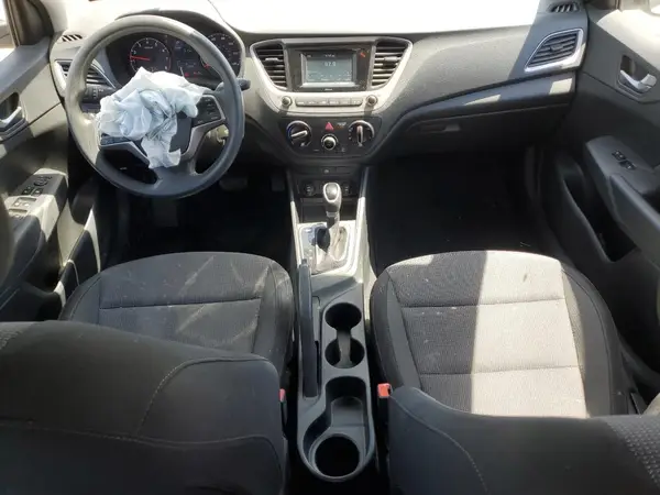 3KPC24A37KE077370 2019 HYUNDAI ACCENT - Image 8