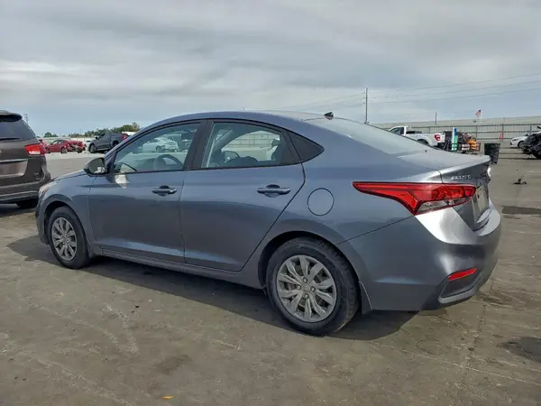 3KPC24A37KE077384 2019 HYUNDAI ACCENT - Image 2