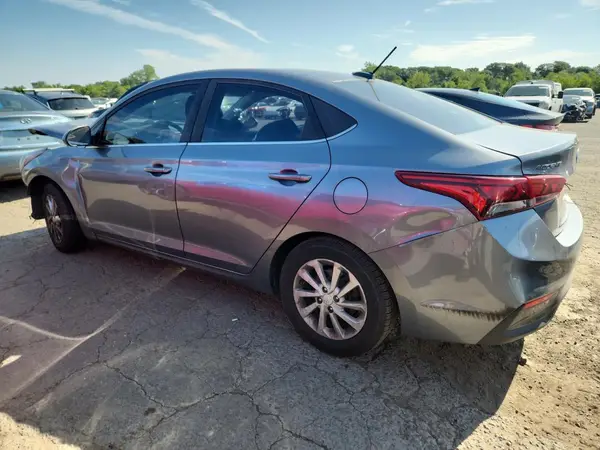 3KPC24A37KE079572 2019 HYUNDAI ACCENT - Image 2
