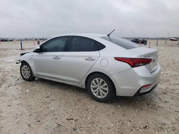 3KPC24A37KE087882 2019 HYUNDAI ACCENT - Image 2