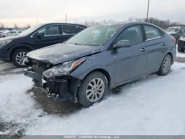 3KPC24A38JE005348 2018 HYUNDAI ACCENT - Image 2