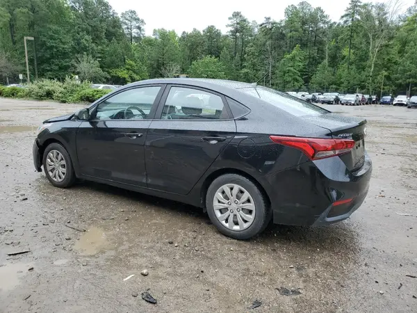 3KPC24A38JE008038 2018 HYUNDAI ACCENT - Image 2