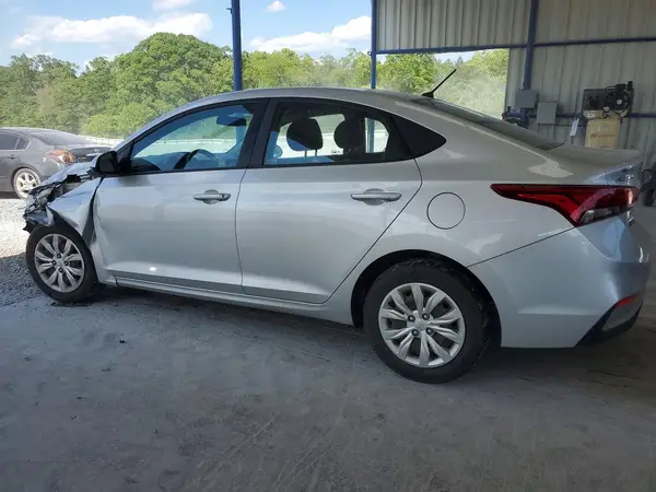 3KPC24A38JE008413 2018 HYUNDAI ACCENT - Image 2