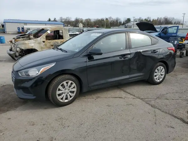 3KPC24A38JE012137 2018 HYUNDAI ACCENT - Image 1
