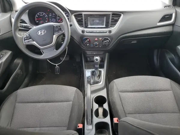 3KPC24A38JE014521 2018 HYUNDAI ACCENT - Image 8