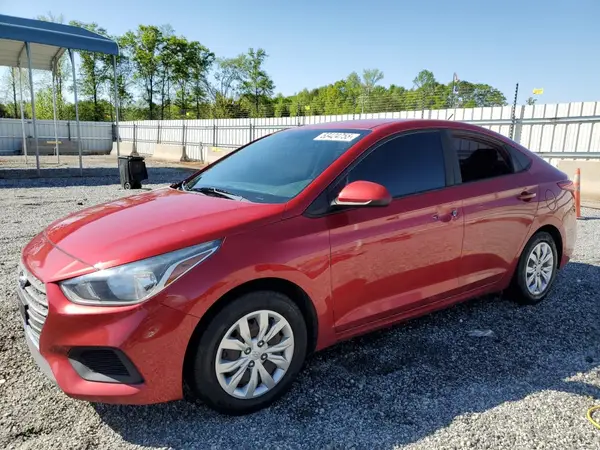 3KPC24A38JE016284 2018 HYUNDAI ACCENT - Image 1