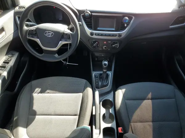 3KPC24A38JE016284 2018 HYUNDAI ACCENT - Image 8