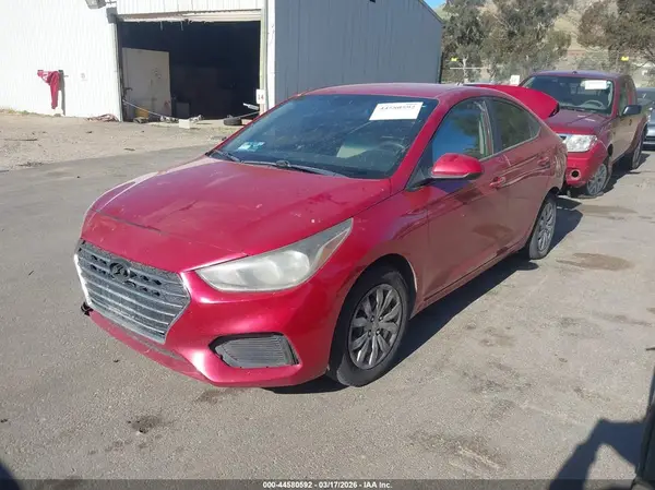 3KPC24A38JE017676 2018 HYUNDAI ACCENT - Image 2