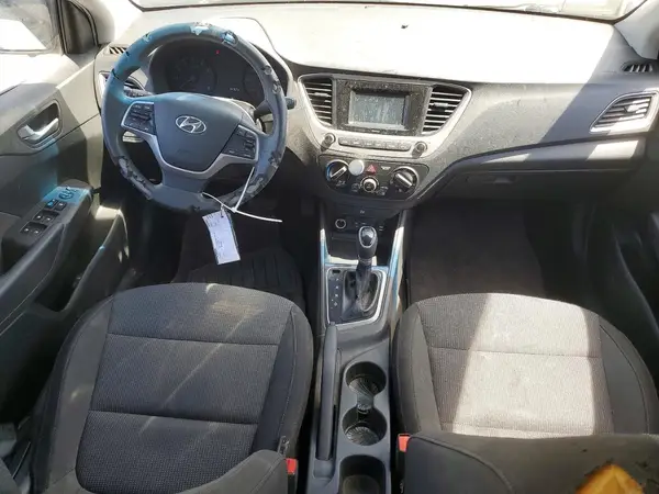 3KPC24A38JE018066 2018 HYUNDAI ACCENT - Image 8