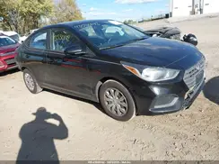 3KPC24A38JE022313 2018 HYUNDAI ACCENT