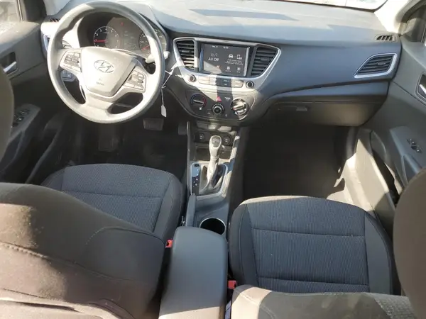 3KPC24A38JE023381 2018 HYUNDAI ACCENT - Image 8