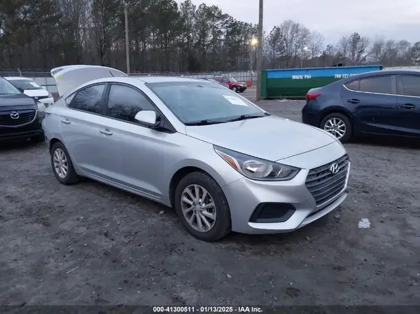 3KPC24A38JE030783 2018 HYUNDAI ACCENT - Image 1