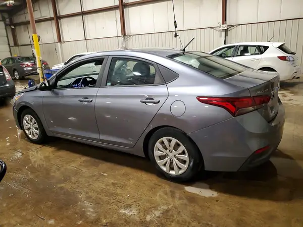 3KPC24A38JE033537 2018 HYUNDAI ACCENT - Image 2