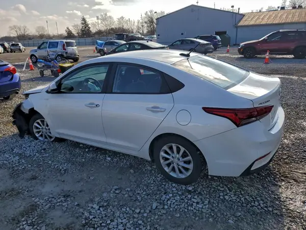 3KPC24A38JE034011 2018 HYUNDAI ACCENT - Image 2