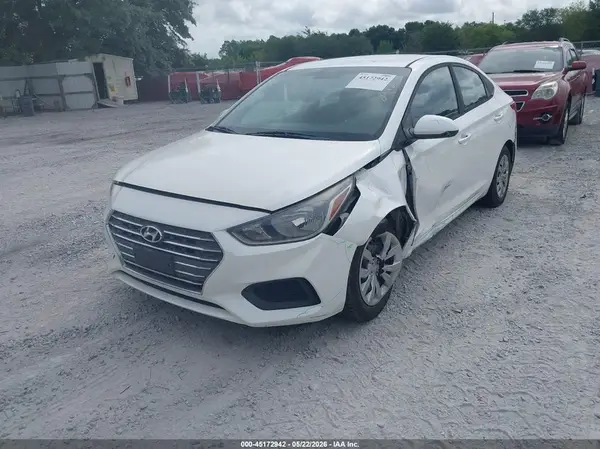 3KPC24A38KE040084 2019 HYUNDAI ACCENT - Image 2